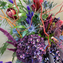 Christmas Eve Vase Arrangement