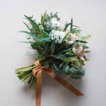 Meadow Bridesmaid's Bouquet