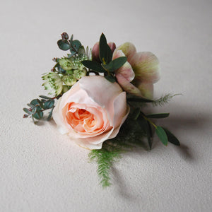 Meadow Buttonhole