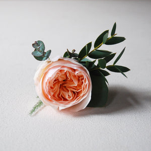 Meadow Buttonhole
