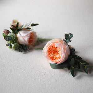 Meadow Buttonhole